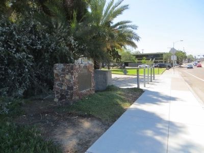 Derby Dike Marker image. Click for full size.
