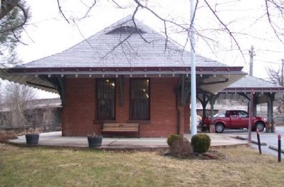 Former Glyndon Railroad Station. Click for full size. Former Glyndon Railroad Station image. Click for full size.