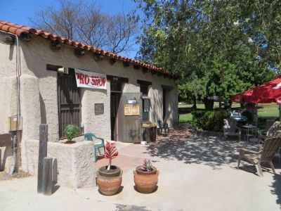 Casa de Carrillo image. Click for full size.