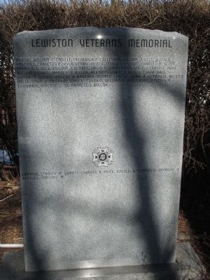 Right Stone with Names image. Click for full size.