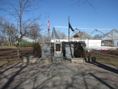 Lewiston Veterans Memorial image. Click for full size.
