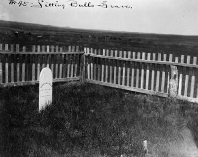 <i>Sitting Bulls Grave</i> image. Click for full size.
