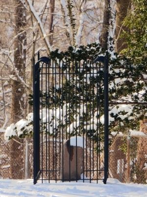 Original Federal Boundary Stone NW 4 Marker. Click for full size. Original Federal Boundary Stone NW 4 Marker image. Click for full size.
