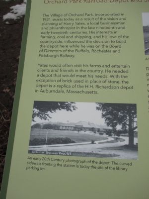 Far Left Detail image. Click for full size.