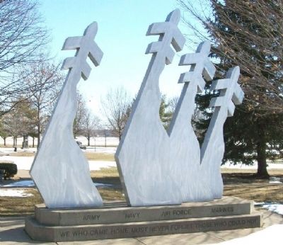 Red River Valley Fighter Pilots Association Missing Man Memorial image. Click for full size.