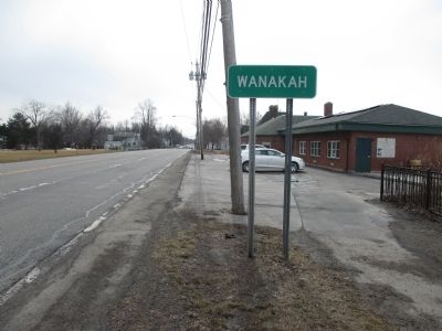 Lake Erie Marker - Westward on NY 5. Click for full size. Lake Erie Marker - Westward on NY 5 image. Click for full size.