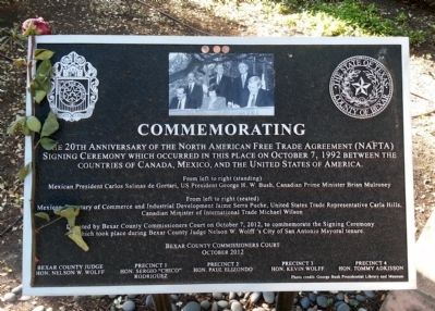 Commemorating Marker image. Click for full size.