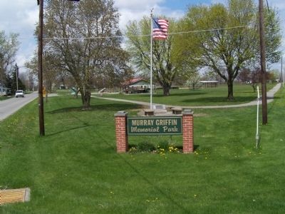 Murray Griffin Memorial Park Sign image. Click for full size.