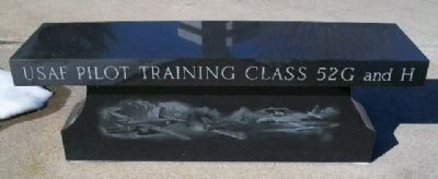 USAF Pilot Training Class 52G and H Marker (Side B) image. Click for full size.