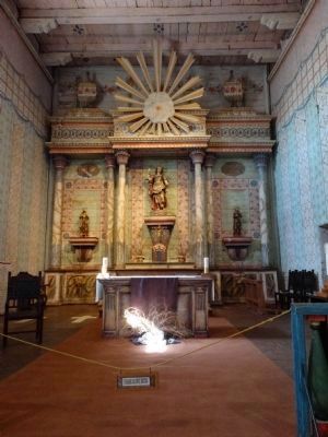 Mission San Miguel Arcangel Church Altar image. Click for full size.