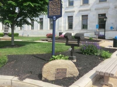 Delaware County-Stone-Bronze plaque at the base image. Click for full size.