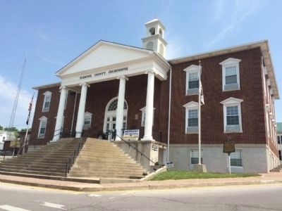 Fleming County Courthouse. Click for full size. Fleming County Courthouse image. Click for full size.