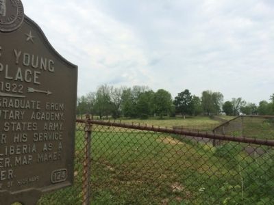 View of marker and home. image. Click for full size.