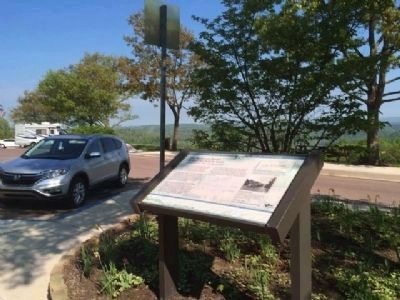 The National Road Marker at overlook. image. Click for full size.
