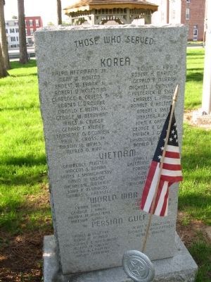 Those Who Served Monument image. Click for full size.