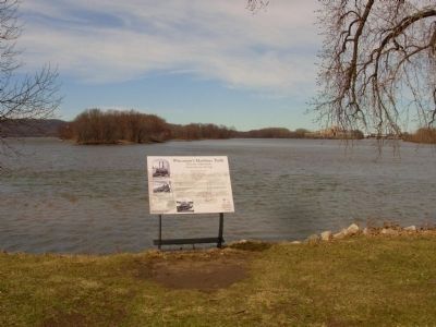 Sidewheel Riverboat <i>War Eagle</i> Marker image. Click for full size.