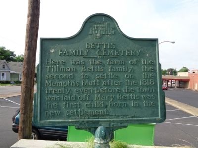 Bettis Family Cemetary Marker. Click for full size. Bettis Family Cemetary Marker image. Click for full size.
