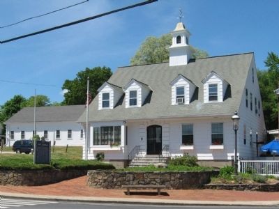 East Haddam Town Building image. Click for full size.