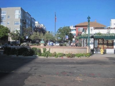 Piazza Basilone, home to the Gunnery Sergeant John Basilone Marker image. Click for full size.