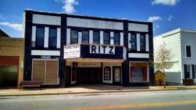 Ritz Theater (1936, Art Deco)<br>1509-1513 Main Street image. Click for full size.
