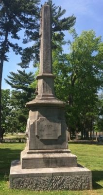 Confederate Monument closeup. Click for full size. Confederate Monument closeup image. Click for full size.