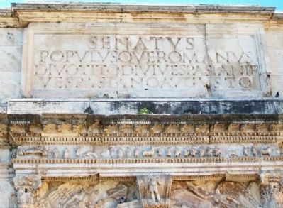 Arch of Titus / Arco di Tito Frieze Inscription image. Click for full size.