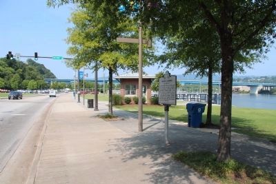 Ross's Landing Marker. Click for full size. Ross's Landing Marker image. Click for full size.
