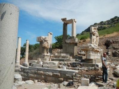 The Memmius Monument image. Click for full size.