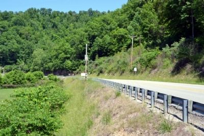 View to West Along Highway 550 image. Click for full size.