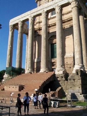 Temple of Antoninus and Faustina and Marker. Click for full size. Temple of Antoninus and Faustina and Marker image. Click for full size.