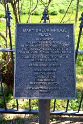 Mary Breckinridge Plaza image. Click for full size.