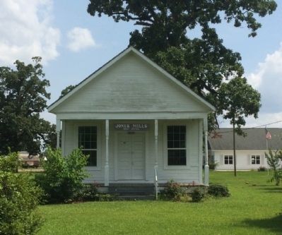 Old Jones Mill town Post Office. Click for full size. Old Jones Mill town Post Office image. Click for full size.