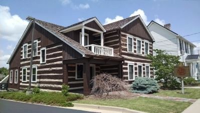 Old Log Court House. Click for full size. Old Log Court House image. Click for full size.