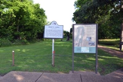 Grant's Canal and Mississippi Sidestep Markers image, Touch for more information
