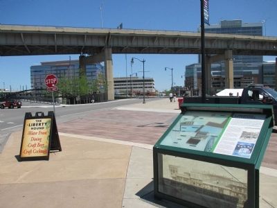 Marker at Intersection image. Click for full size.