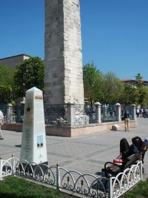 Walled Obelisk Marker image. Click for full size.