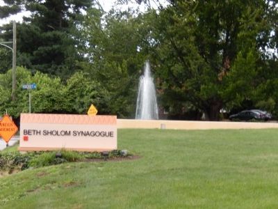 Beth Sholom Synagogue sign image. Click for full size.