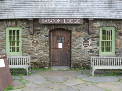 Entrance to Bascom Lodge image. Click for full size.