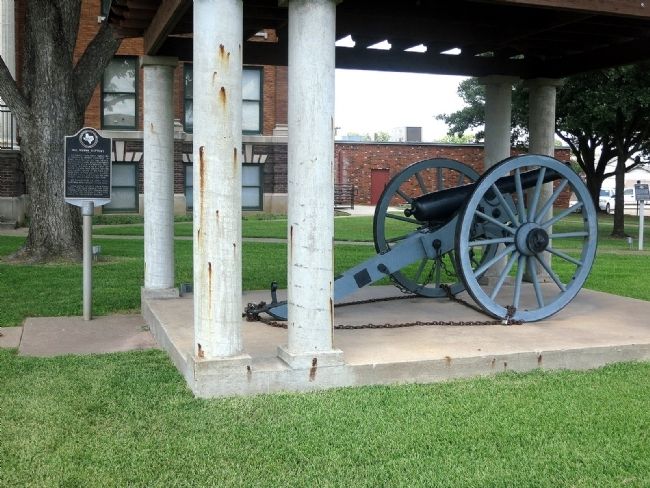 Val Verde Cannon image. Click for full size.