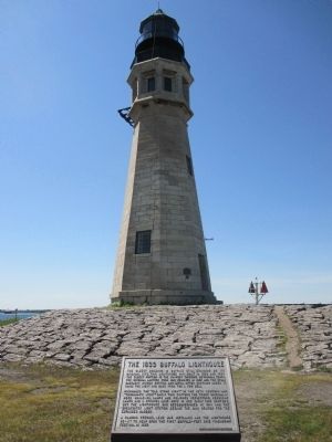 The 1833 Buffalo Lighthouse & Marker image. Click for full size.