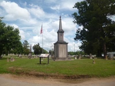Monument to the Fallen Marker. Click for full size. Monument to the Fallen Marker image. Click for full size.