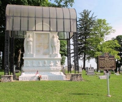 The Cushman Monument and Marker image. Click for full size.