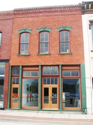 110 East Main Street and Marker. Click for full size. 110 East Main Street and Marker image. Click for full size.