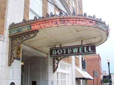 Hotel Bothwell Entrance Detail image. Click for full size.