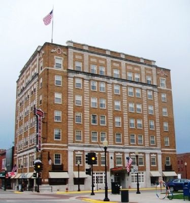 Hotel Bothwell image. Click for full size.
