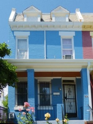 757 Hobart Place. Click for full size. 757 Hobart Place image. Click for full size.