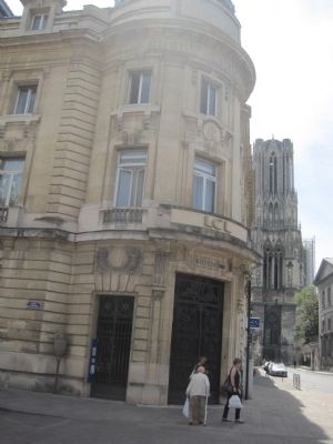 Quartier des Banques Marker image. Click for full size.