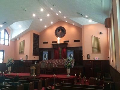 Ebenezer Baptist Church interior image. Click for full size.
