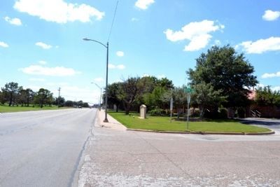View to West Along N. 1st Street image. Click for full size.