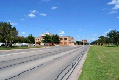 View to East Along N. 1st Street image. Click for full size.